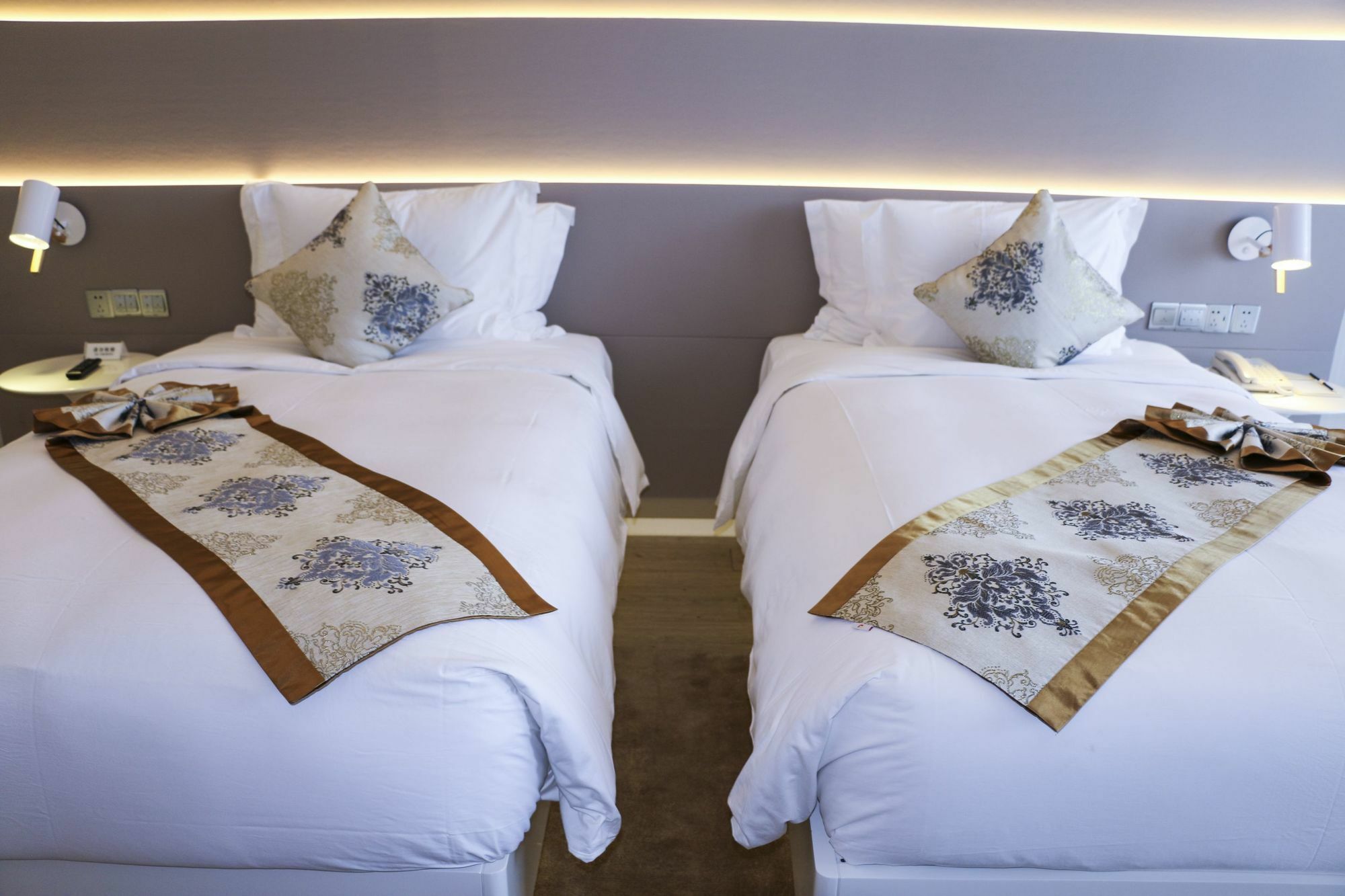 Sanya Phoenix Airport Hotel Екстер'єр фото