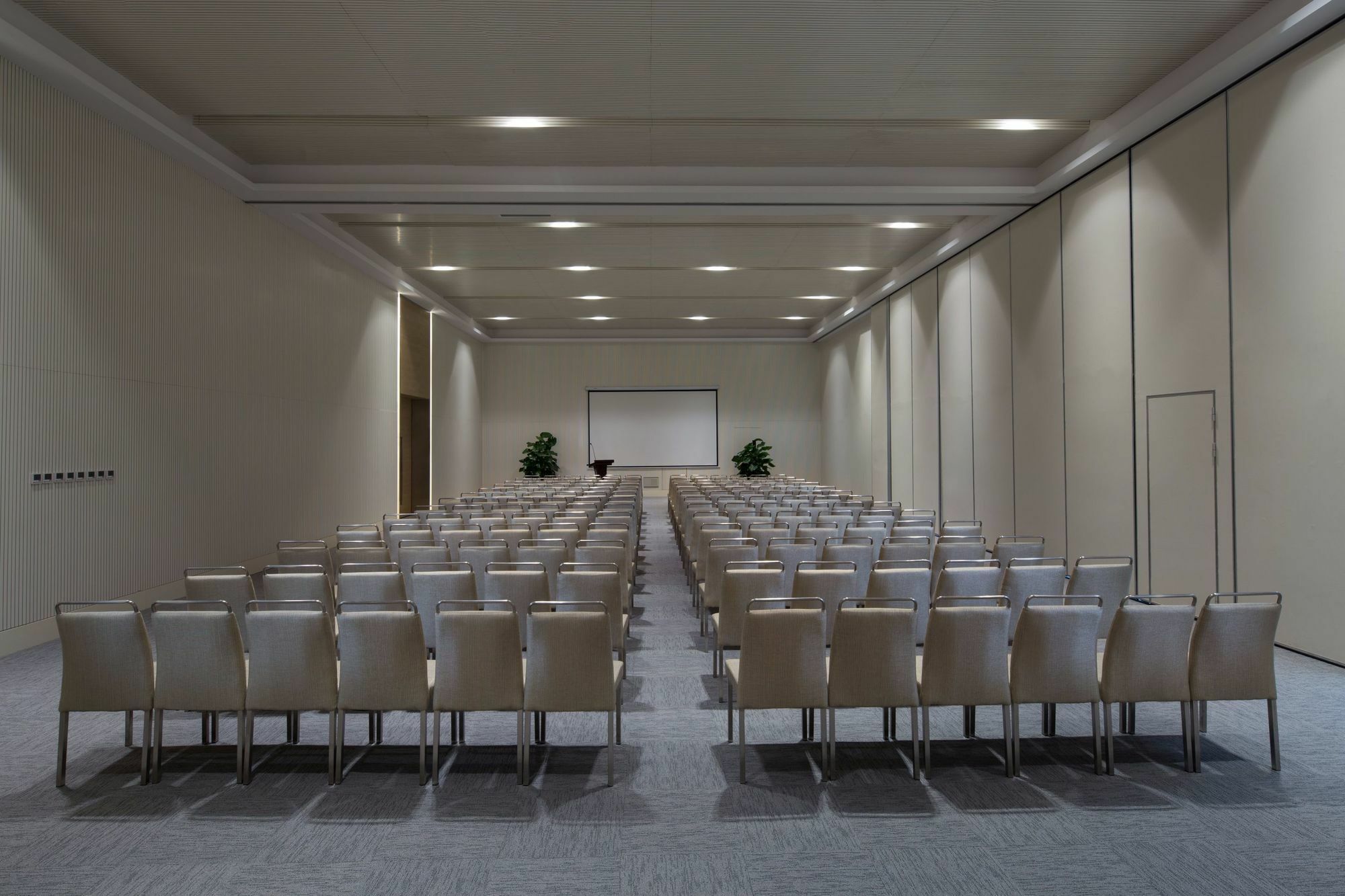 Sanya Phoenix Airport Hotel Екстер'єр фото
