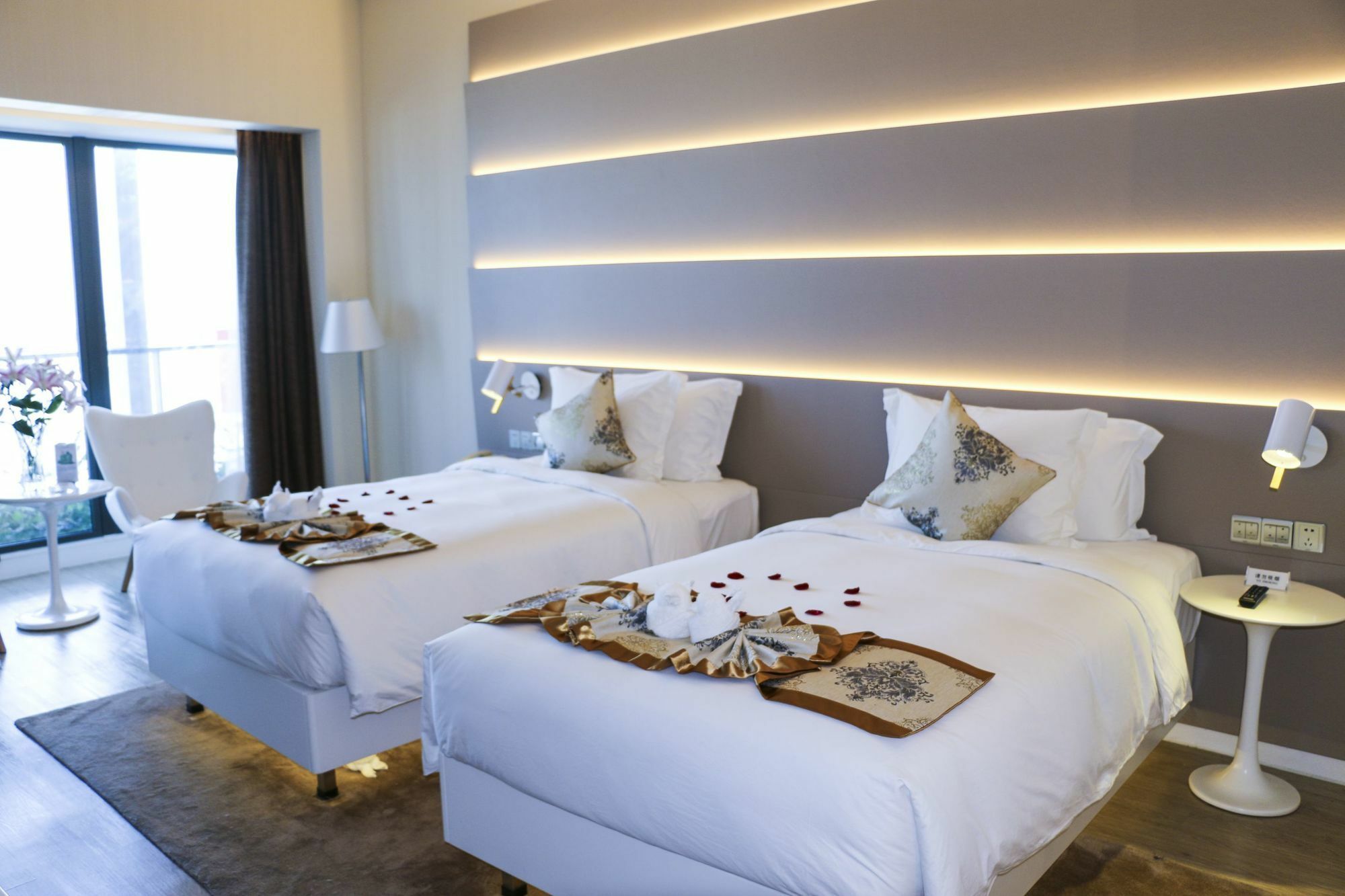 Sanya Phoenix Airport Hotel Екстер'єр фото